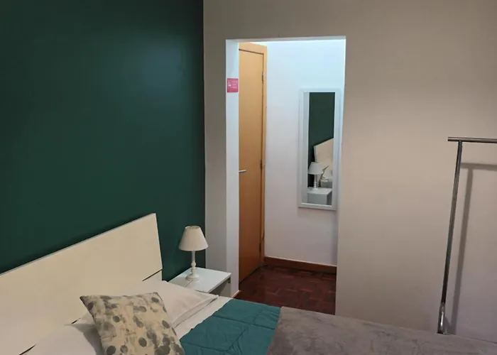 Fx Carvalhal Affittacamere 2*