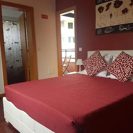 Fx Carvalhal 2* Funchal (Madeira)