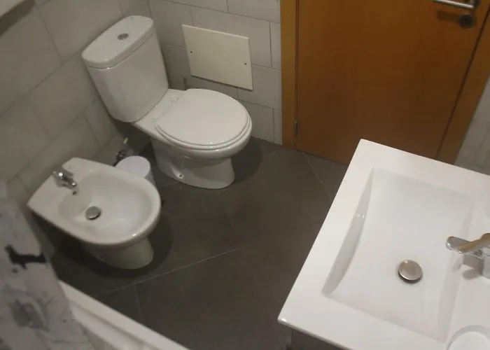 Fx Carvalhal 2* Funchal (Madeira)